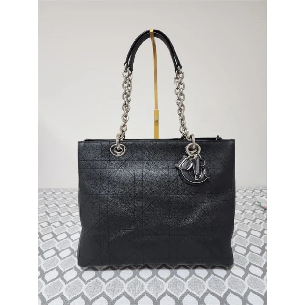 Authentic CHRISTIAN DIOR Grained Calfskin Leather Cannage Quilted Medium Ultradi - Picture 13 of 13